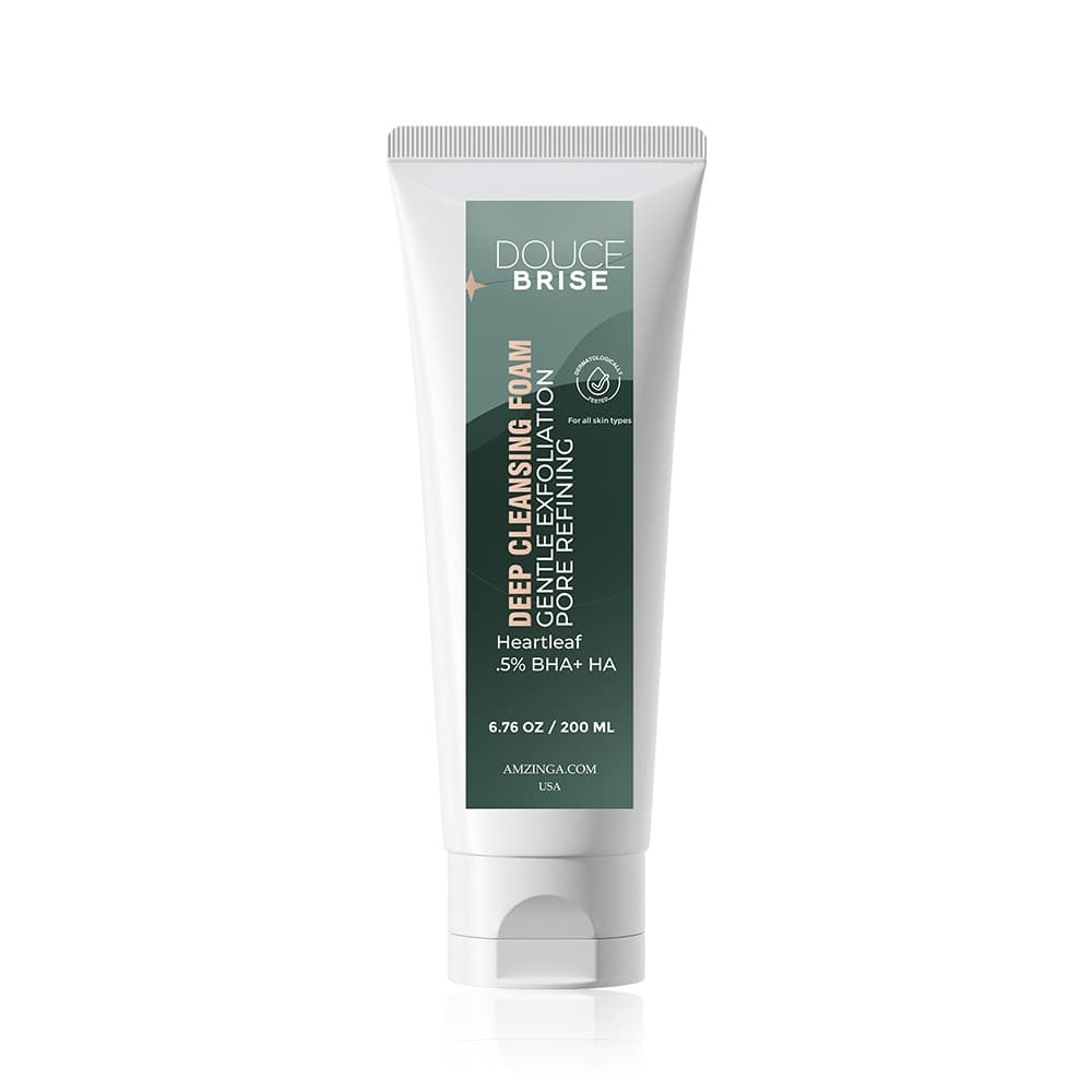 Douce Brise Deep Cleansing Foam with Heartleaf, BHA &amp; Hyaluronic Acid – Gentle Exfoliating Face Wash for Pore Refining (200ml)
