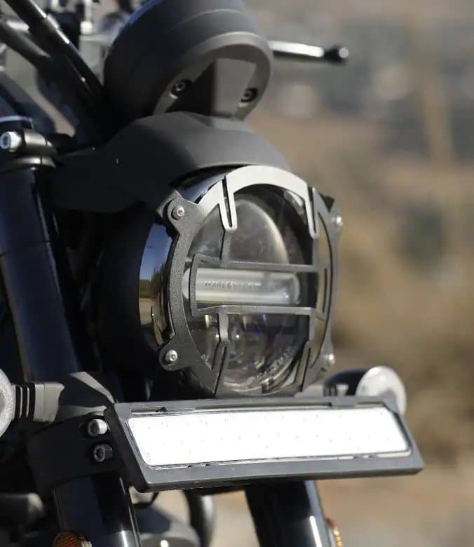 Headlight Guard for Harley 440x