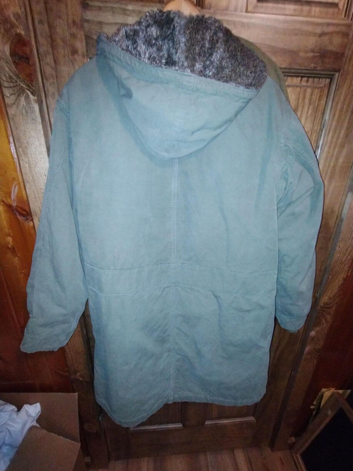 Original M1947 US Fishtail Parka with real Alpaca fur. VERY Rare!! Size Medium Lot #11 thumbnail 4