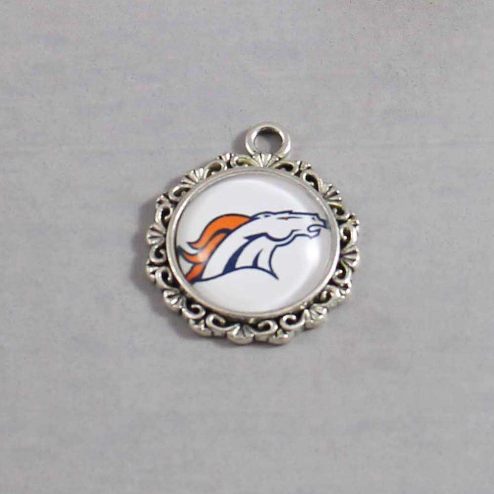 Denver Broncos Wedding Garter / NFL / Football – Charm-622