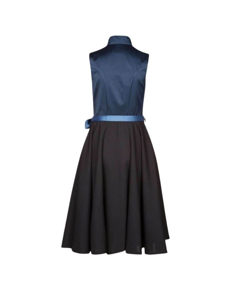 Midnight Sapphire – Blue Midi Dirndl with Floral Accents thumbnail 3