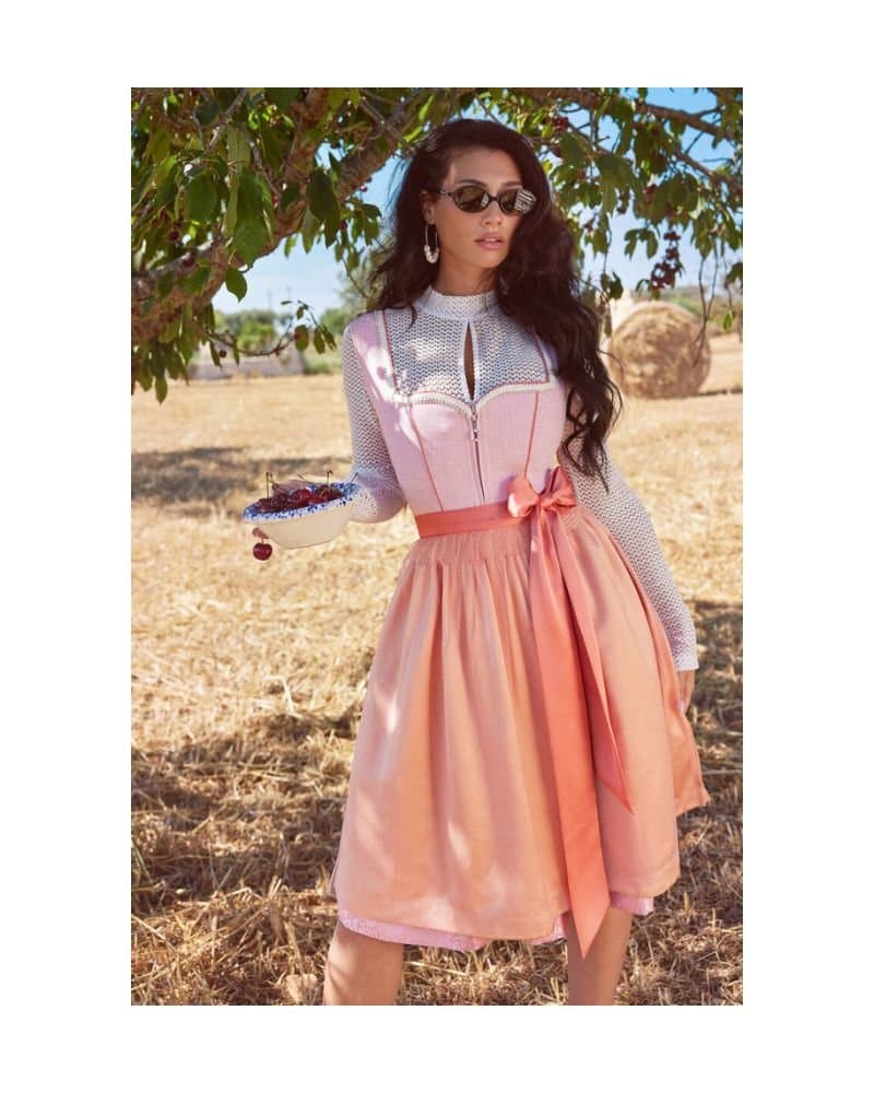 Feldkirch – Peach Blush & Apricot Midi Dirndl
