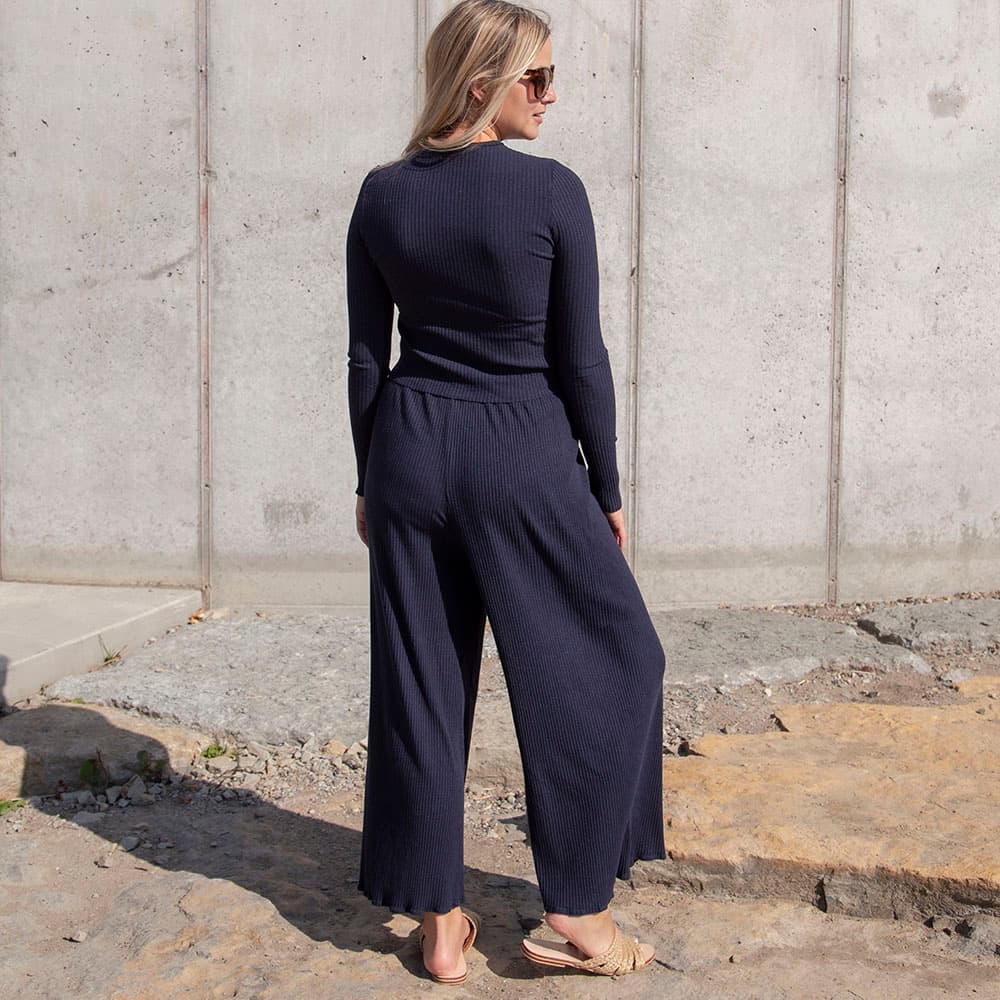 Cropped Long Sleeve Top thumbnail 2