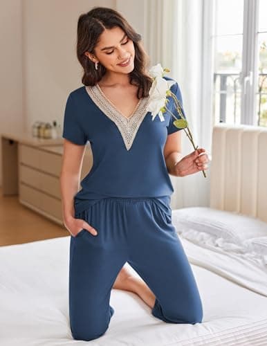 Ekouaer Women's Pajamas Set Short Sleeve Lace V Neck Sleepwear Top Capri Pants Pjs Sets Soft Loungewear,Navy,Medium thumbnail 4