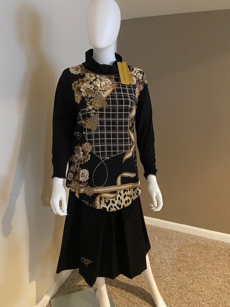 Golden Bonds – ‘animalier’ Tops