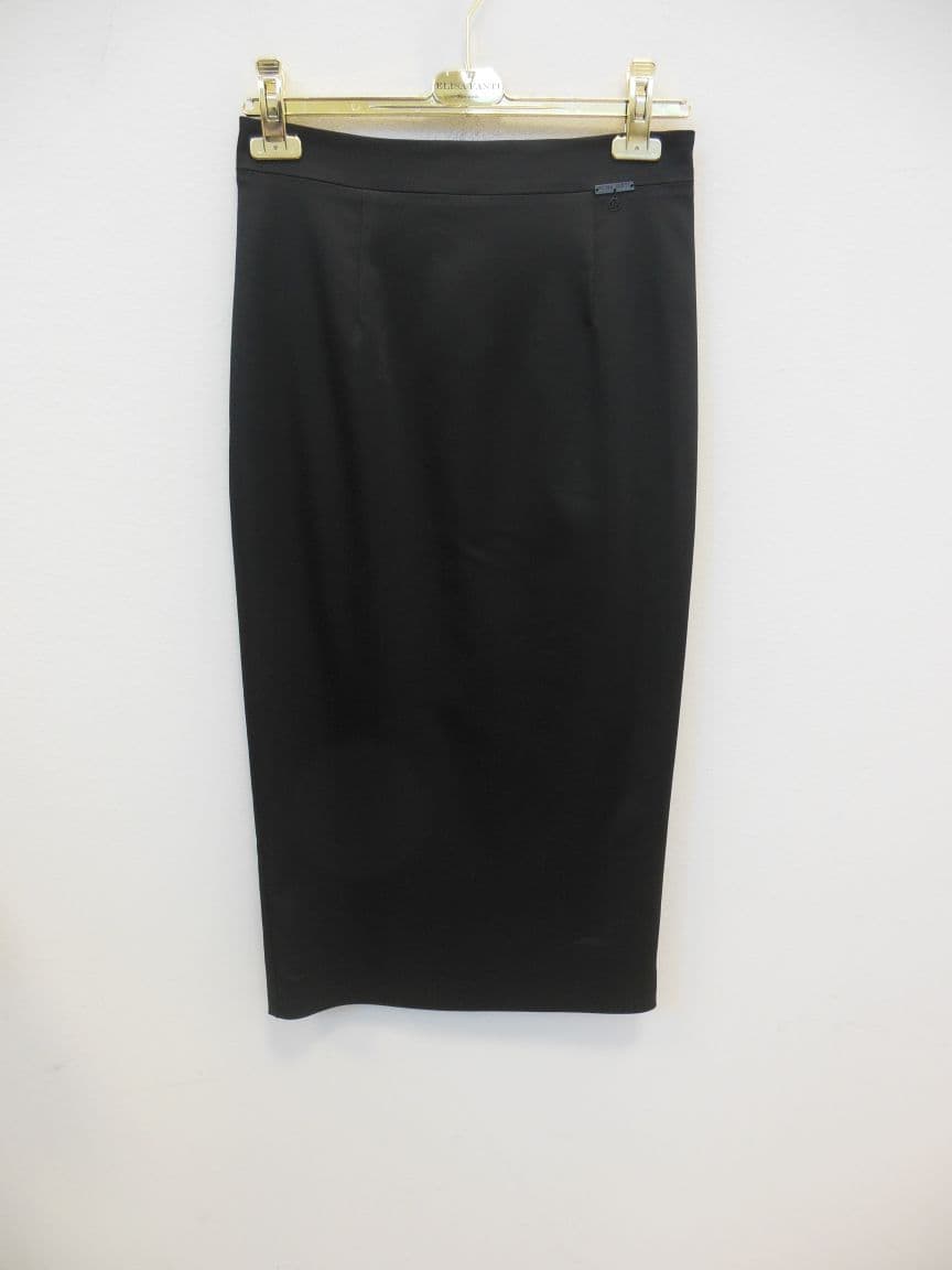Total Black Satin thumbnail 3