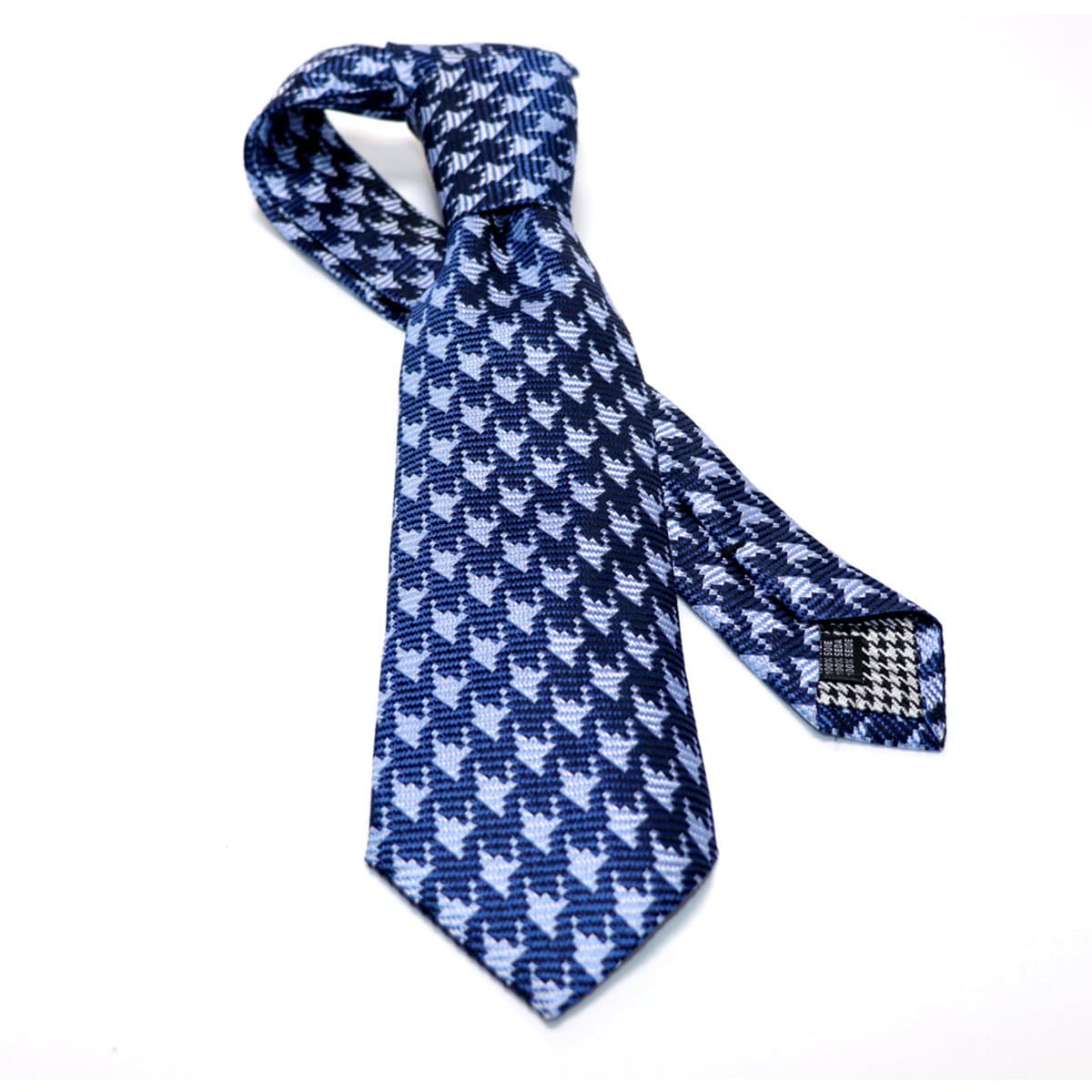 Teardrop Medallion Made in Italy Silk Necktie