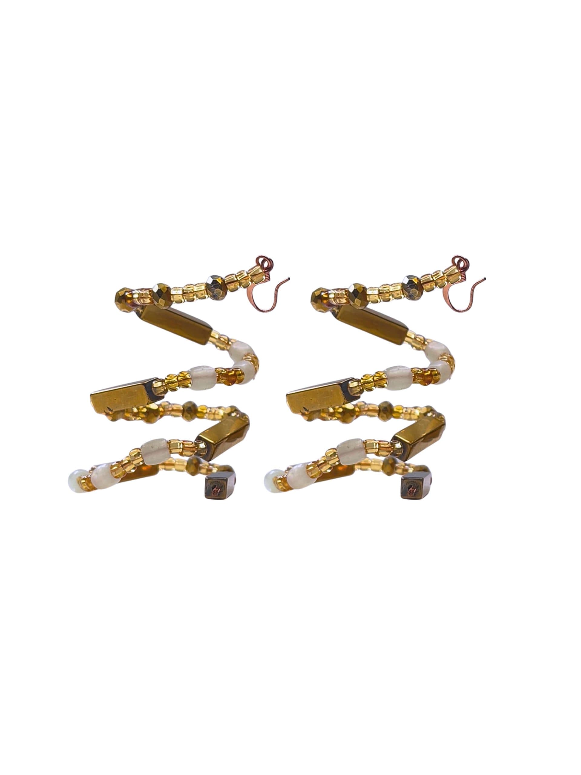 Modern Natured Gold Glass Earrings thumbnail 3