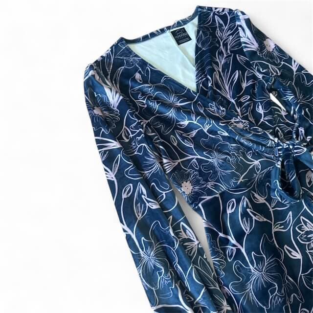 MundoE&amp;E Blue Mini Wrap Velvet Cocktail Dress thumbnail 3
