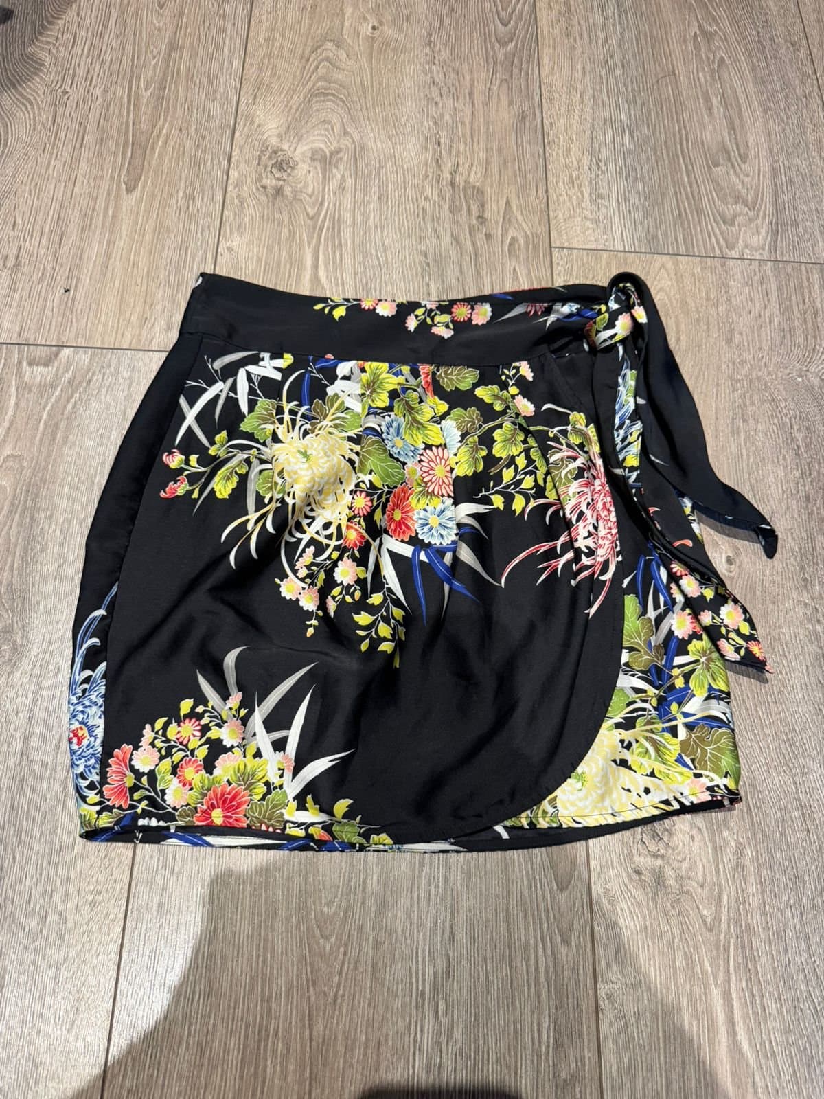 Falda Tropical Tipo Pareo Zara