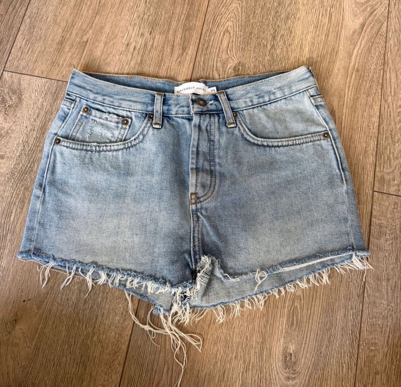 Denim Shorts Desflecados Sincerely Jules