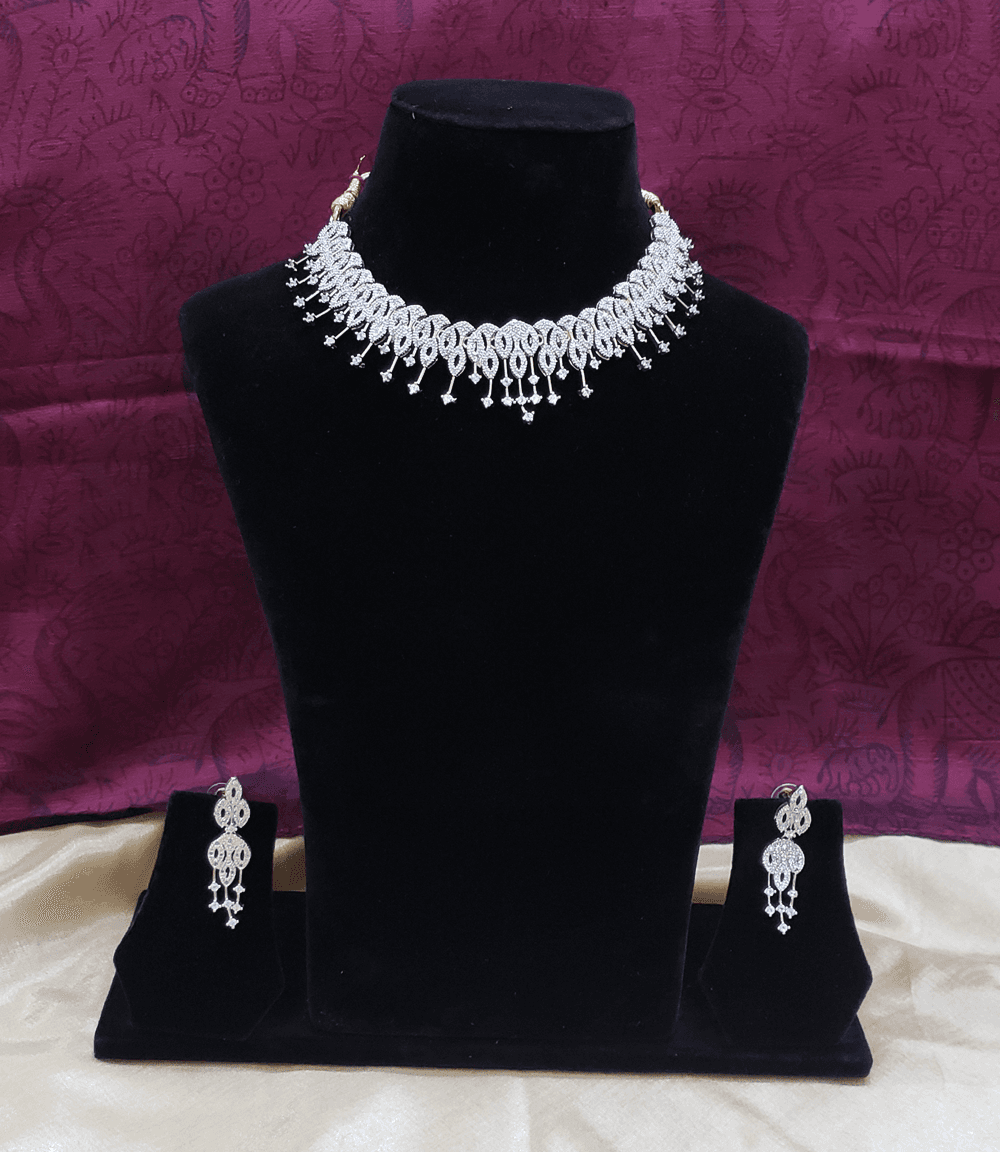 White Gold Party Set