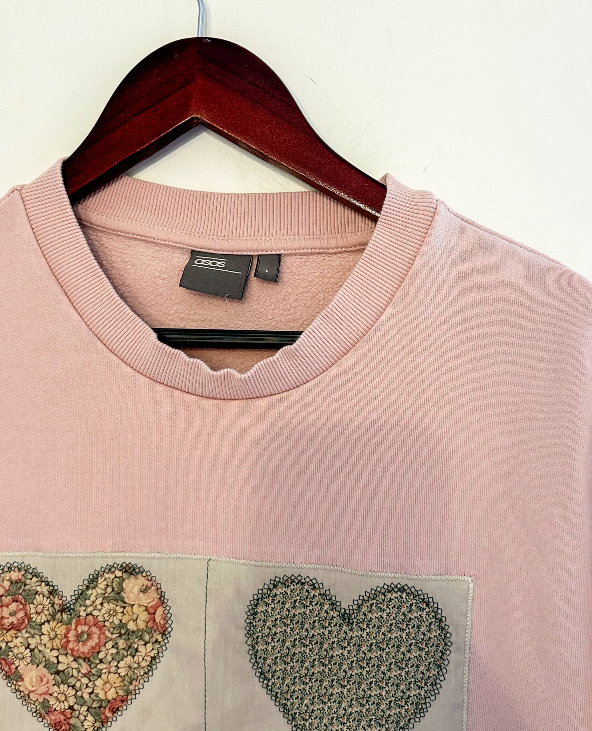 Light Pink Grandma Quilt Heart / Valentine Crewneck thumbnail 4