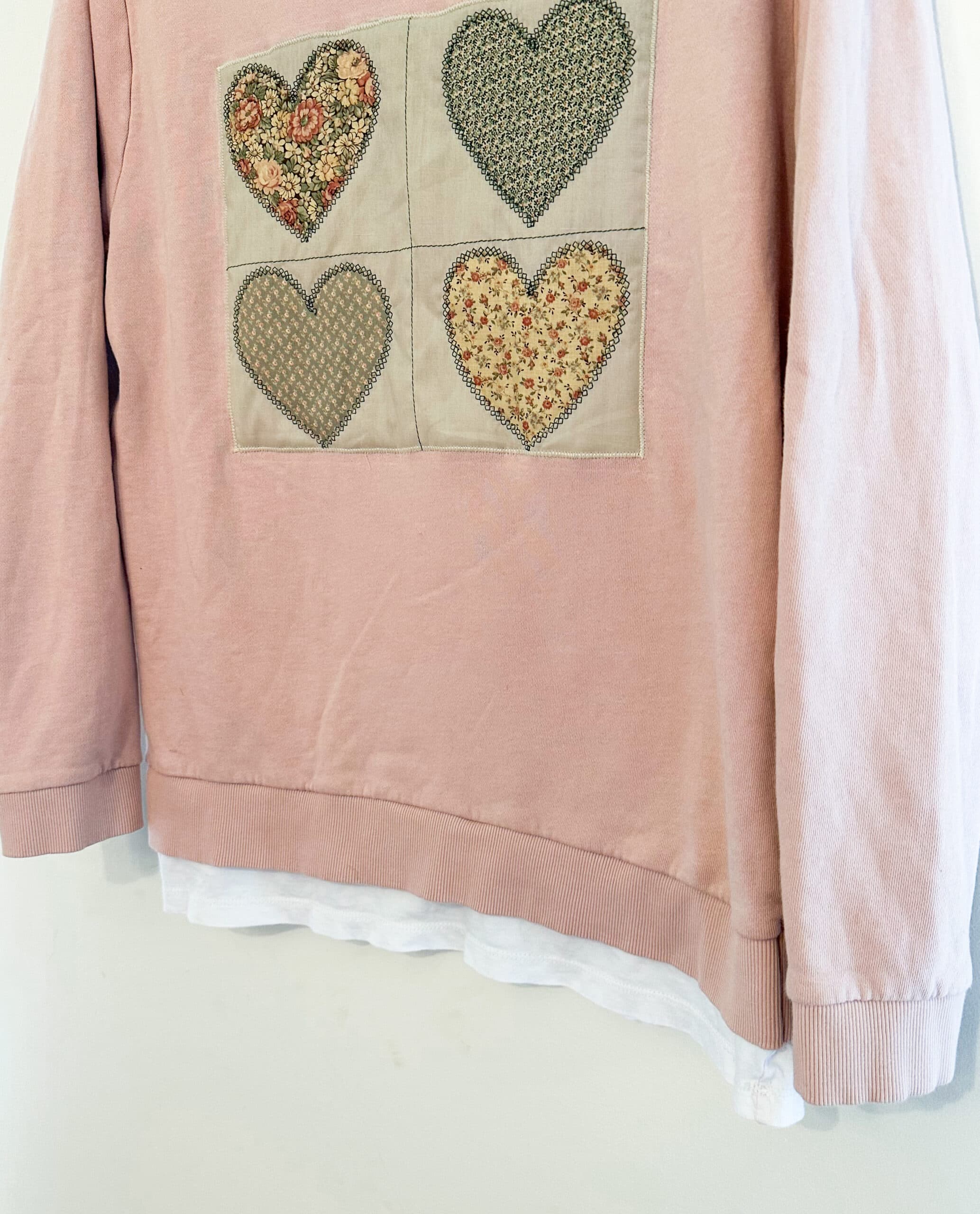 Light Pink Grandma Quilt Heart / Valentine Crewneck thumbnail 3