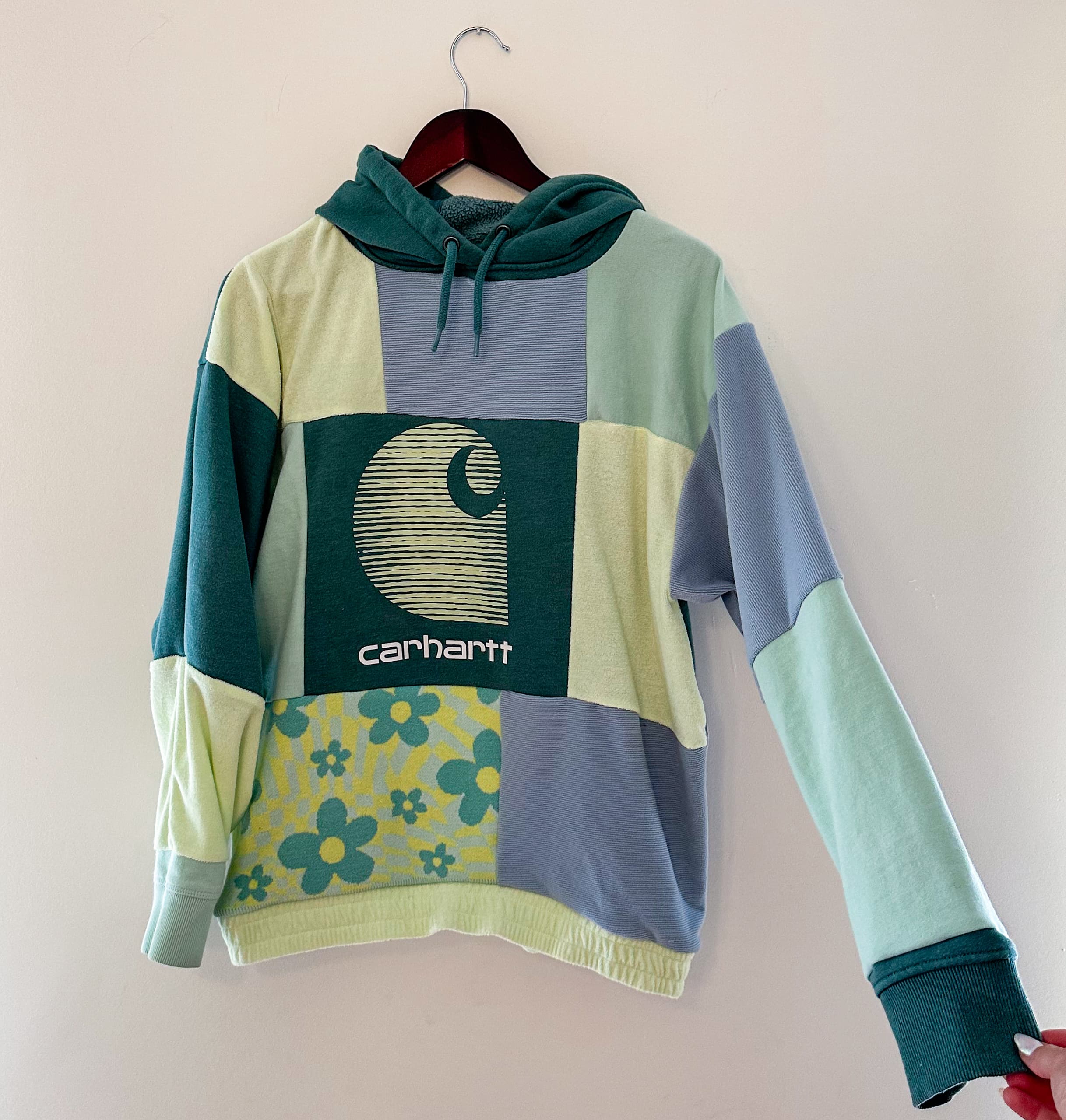Patchwork blue and green flower carhartt reworked sweatshirt thumbnail 3