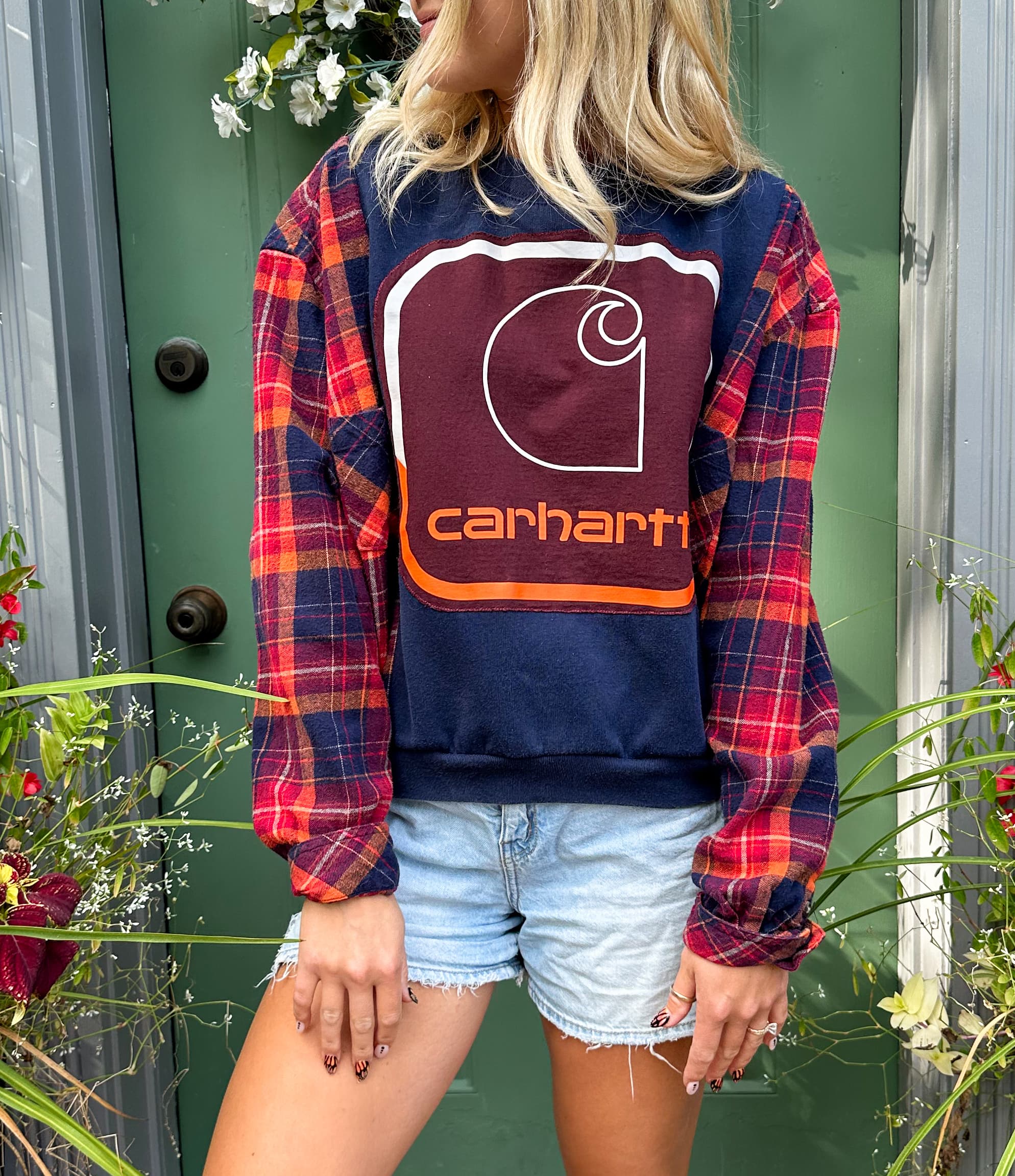Carhartt Crewneck / Flannel Fall Rework thumbnail 2