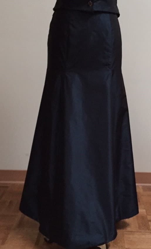 Trumpet Skirt 9528