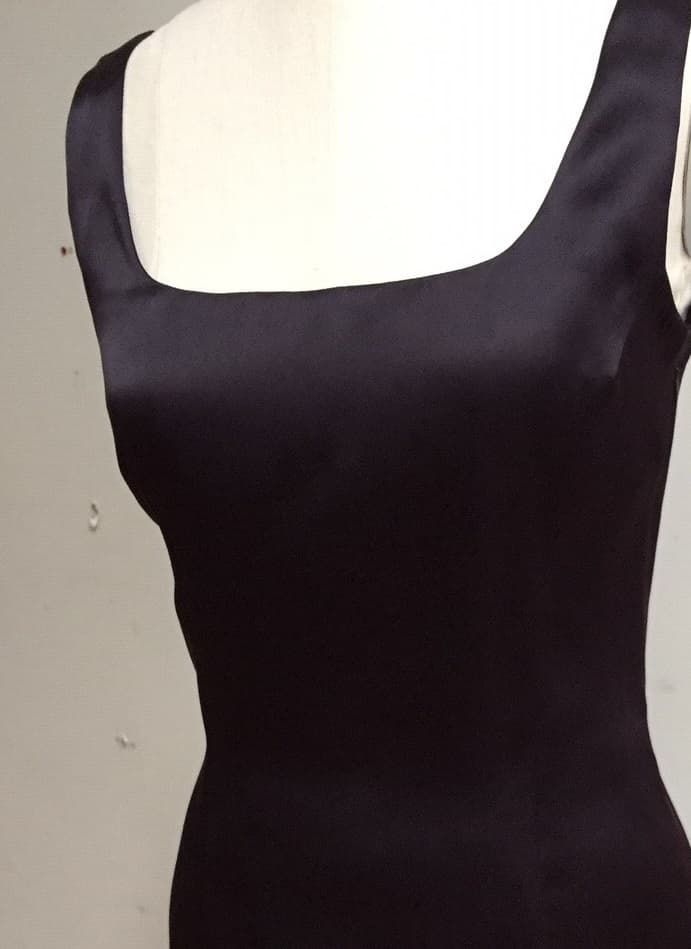 Scooped Sheath 9741 thumbnail 2