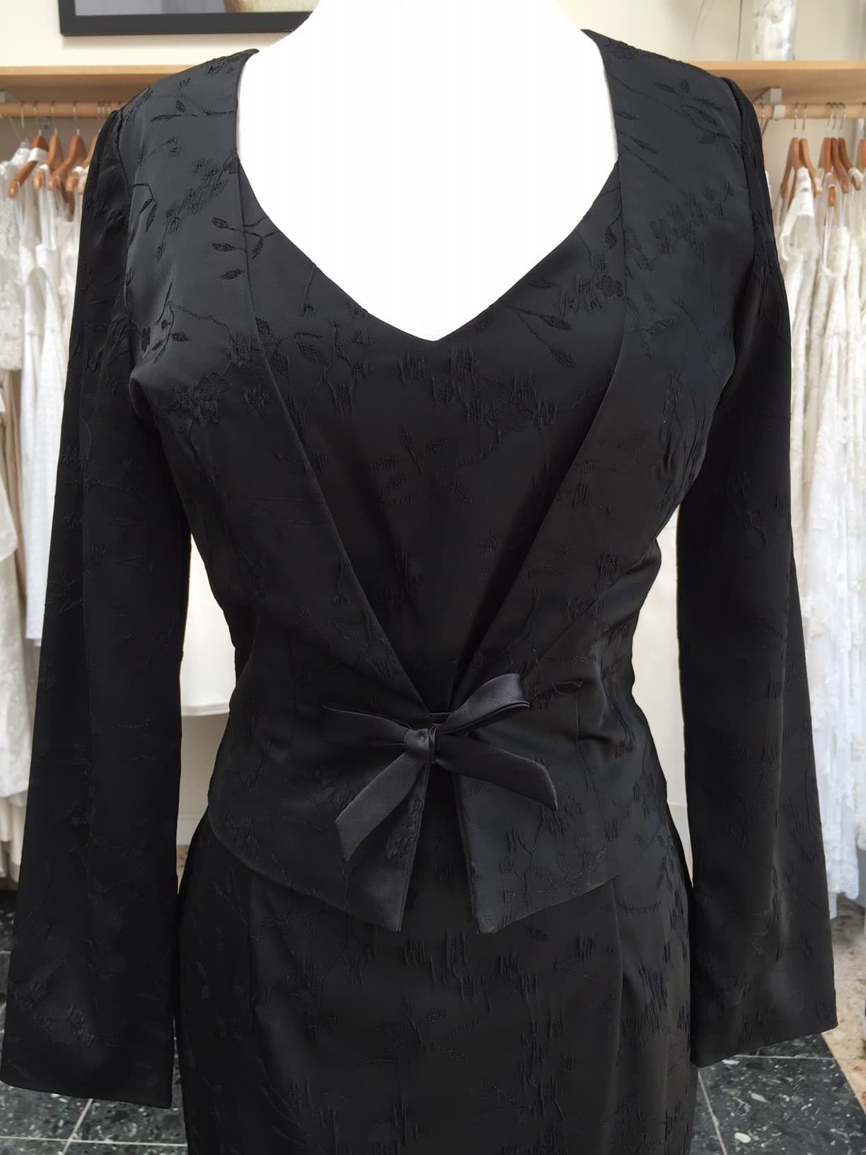 Double V Sheath and Cocktail Jacket 5376/5305 thumbnail 2