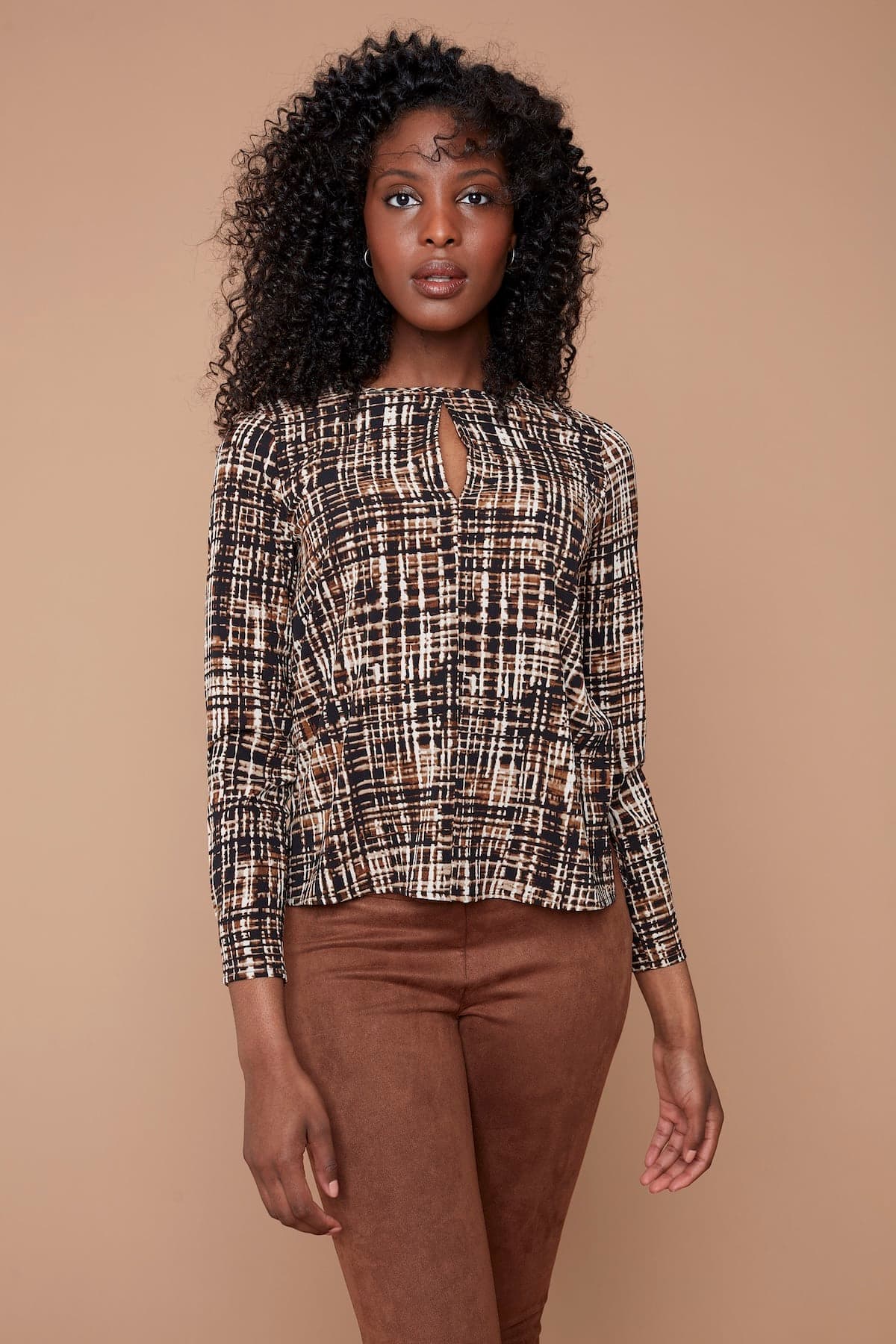 WICKER CREPE LONG SLEEVE TOP