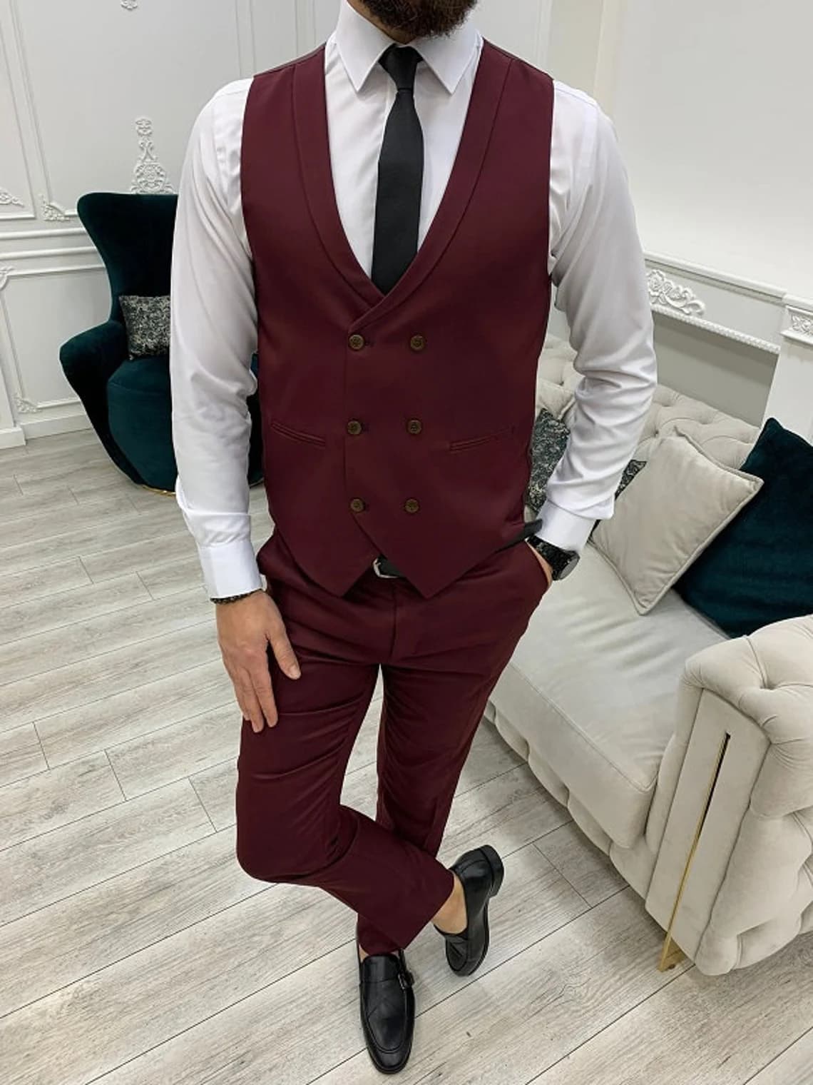 Men’s Burgundy 3 Piece Formal Wedding Suit thumbnail 4