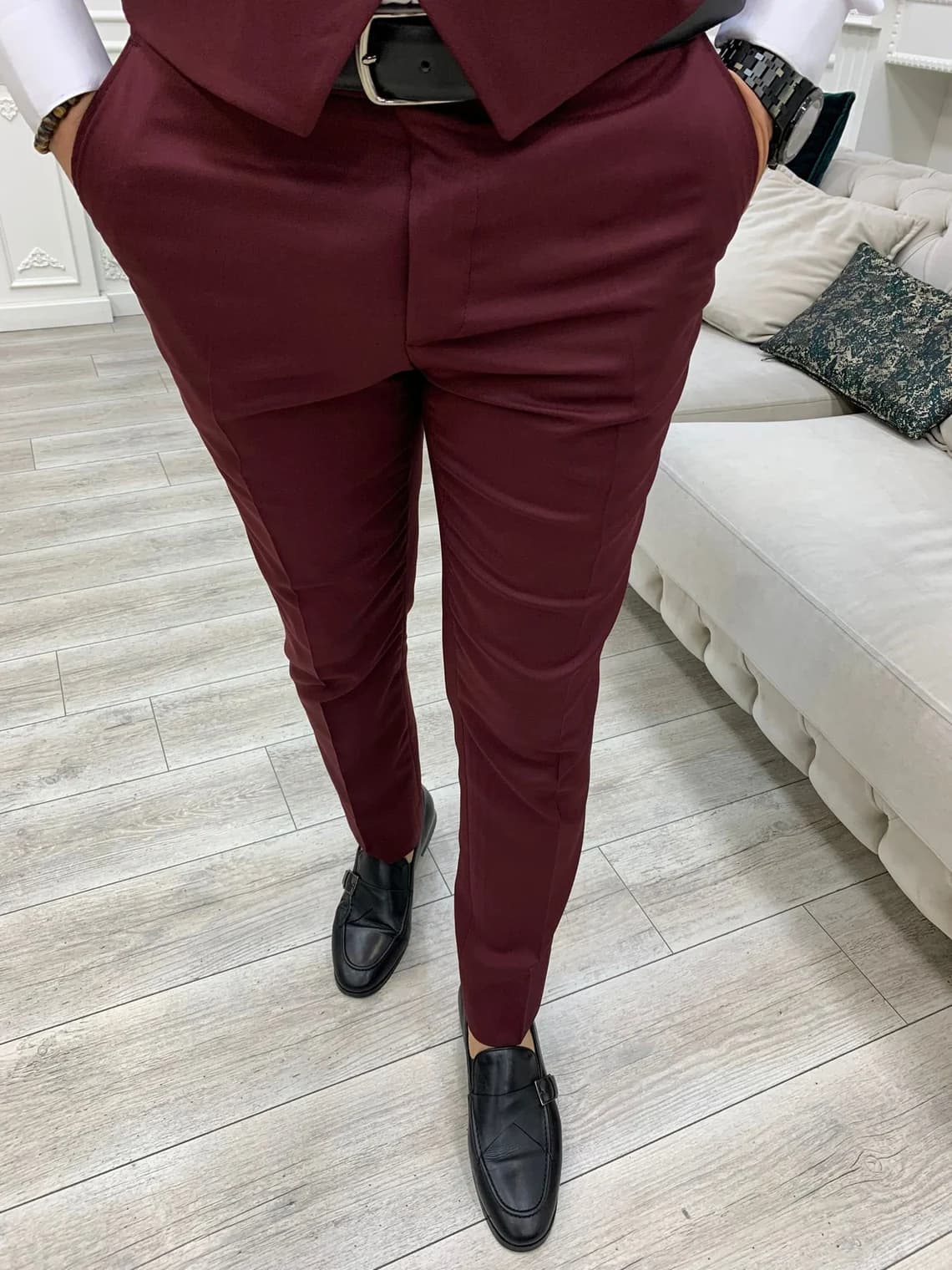 Men’s Burgundy 3 Piece Formal Wedding Suit thumbnail 2