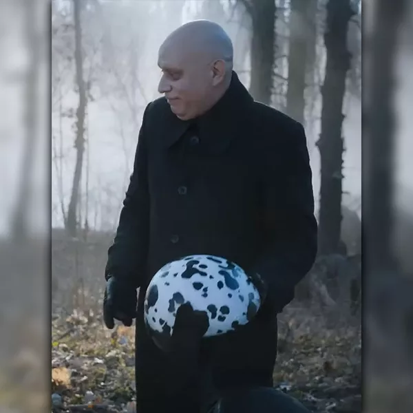 Uncle Fester Wednesday S01 Coat thumbnail 2