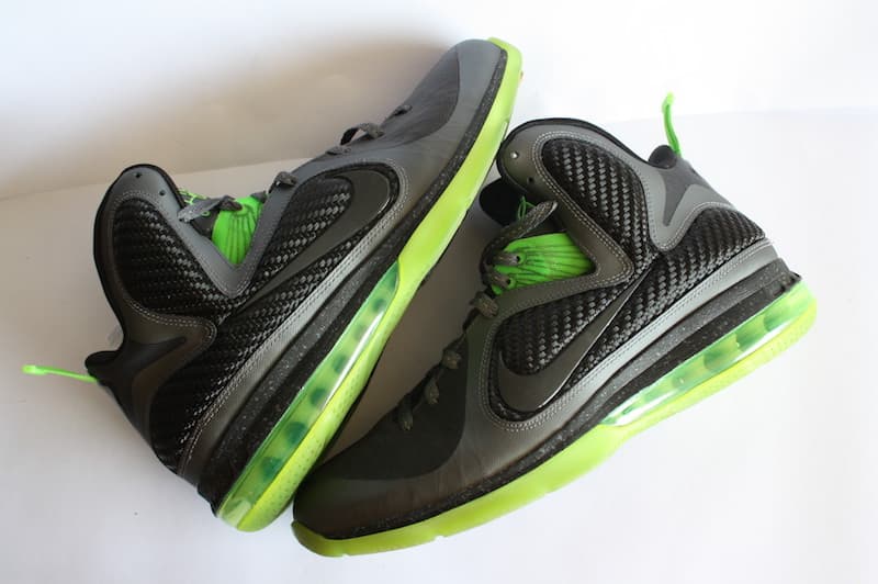Nike Air Zoom LeBron IX “Dunkman” (2012)