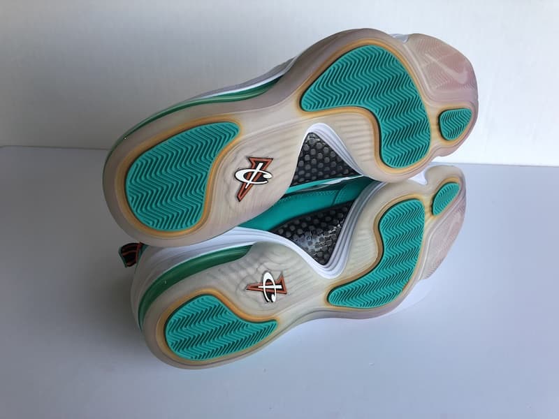 Nike Air Penny V “Miami Dolphins” (2012) thumbnail 4