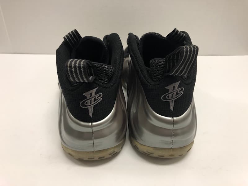 Nike Air Foamposite One “Pewter” (2011) thumbnail 4