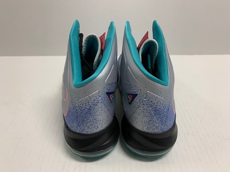 Nike Zoom LeBron X “Re-Entry” (2013) thumbnail 3