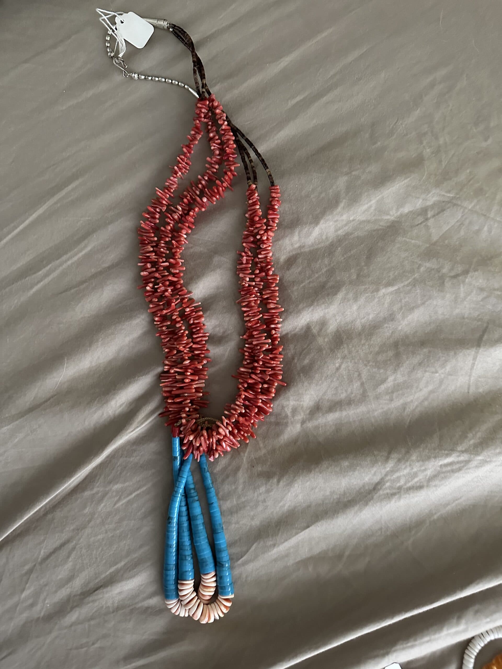 Necklace Three Strand Coral With Joclas