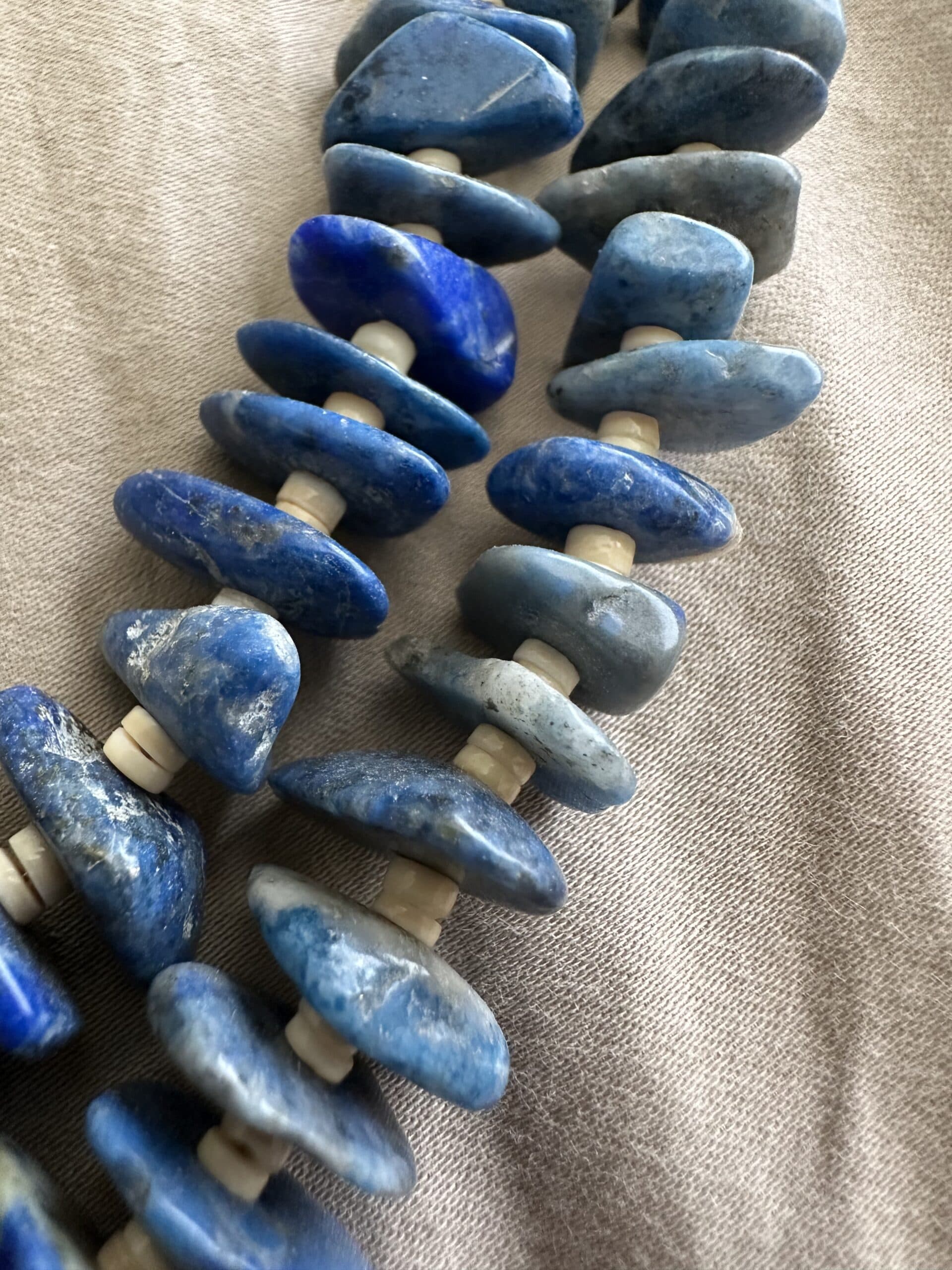 Necklace Two Strand Lapis Melon Shell thumbnail 2