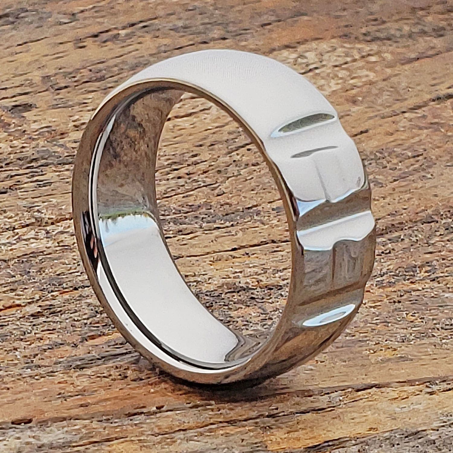Chaos Ideal Unique Rings