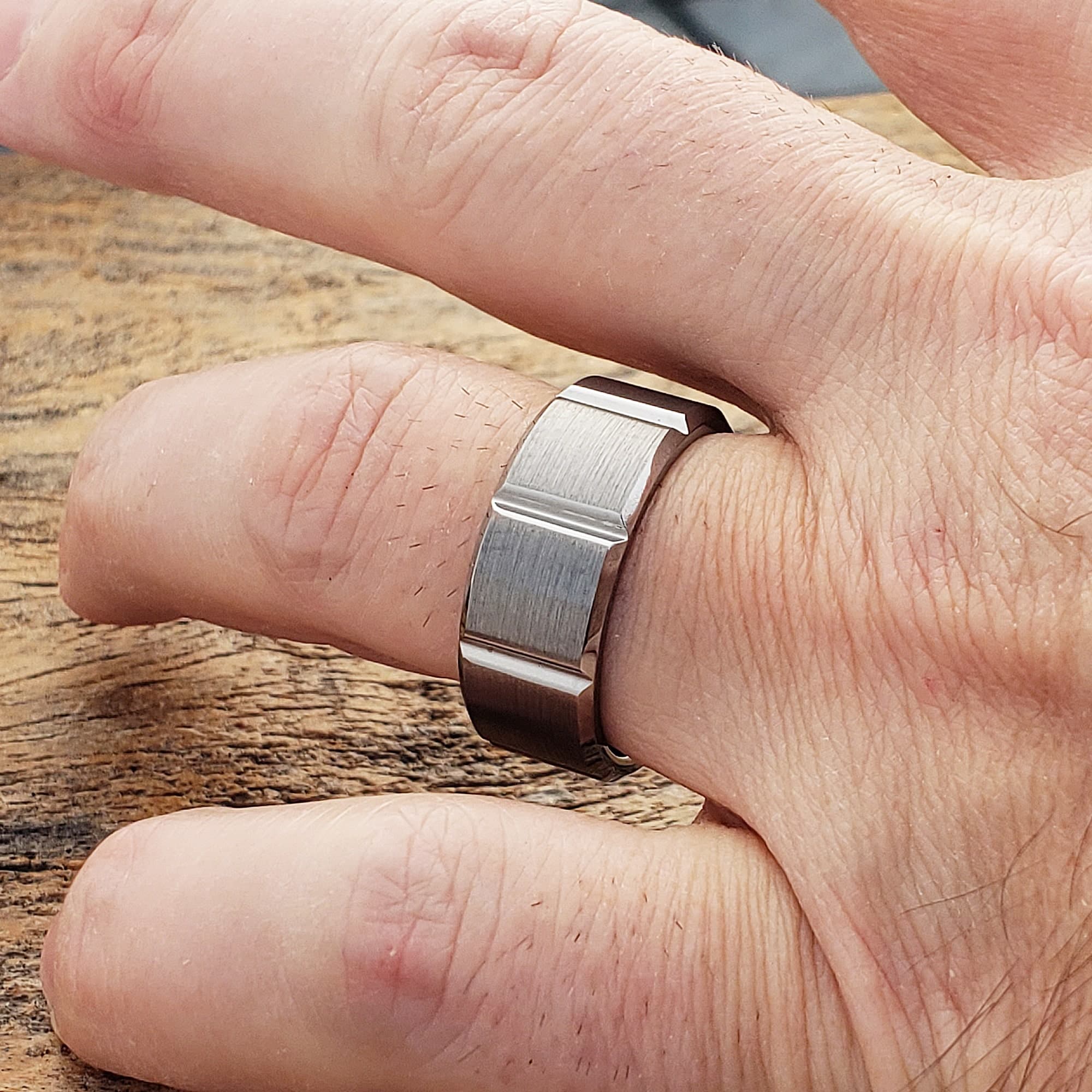 Bryson Beveled Tungsten Wedding Bands thumbnail 4