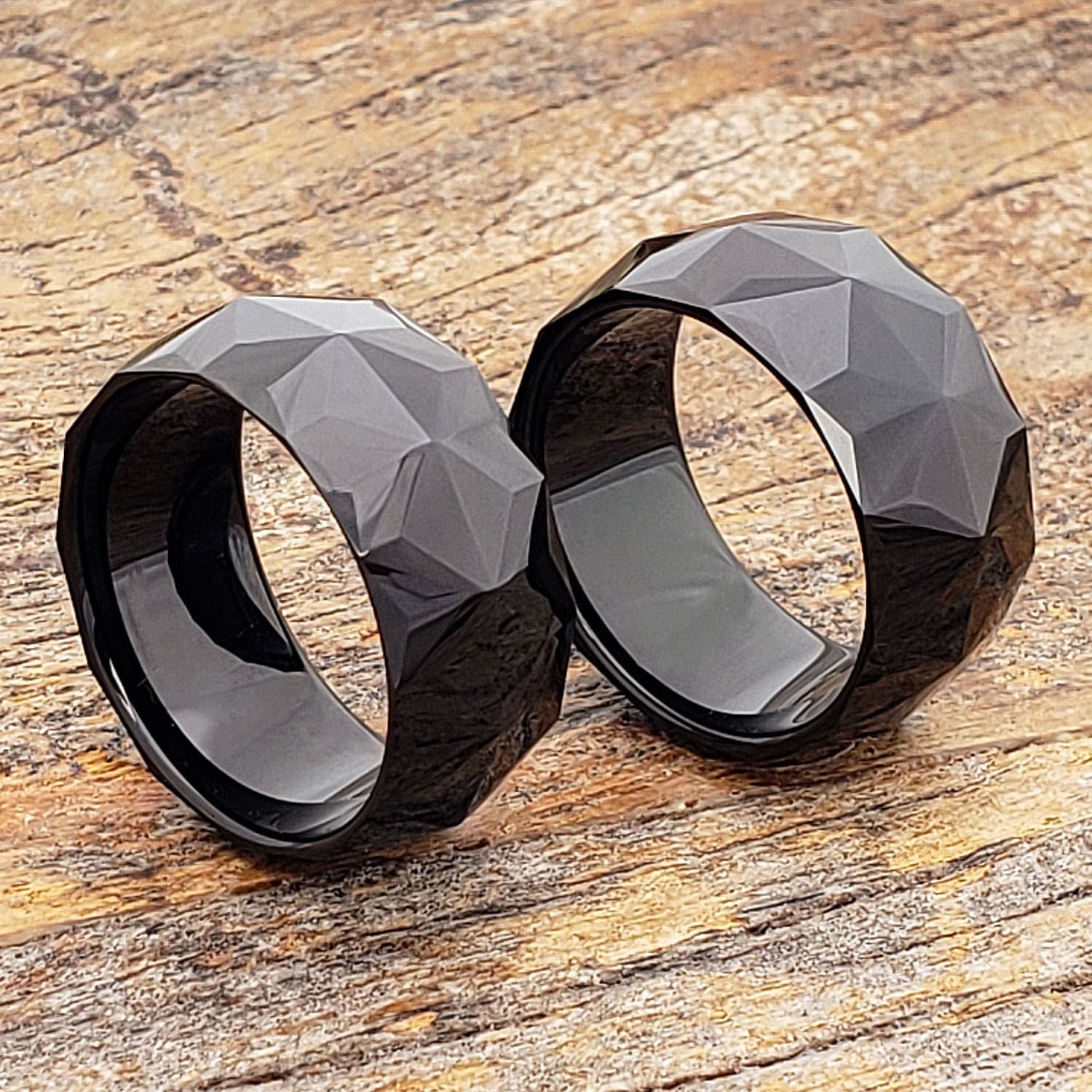 Pavo Black Mens Faceted Tungsten Rings thumbnail 2