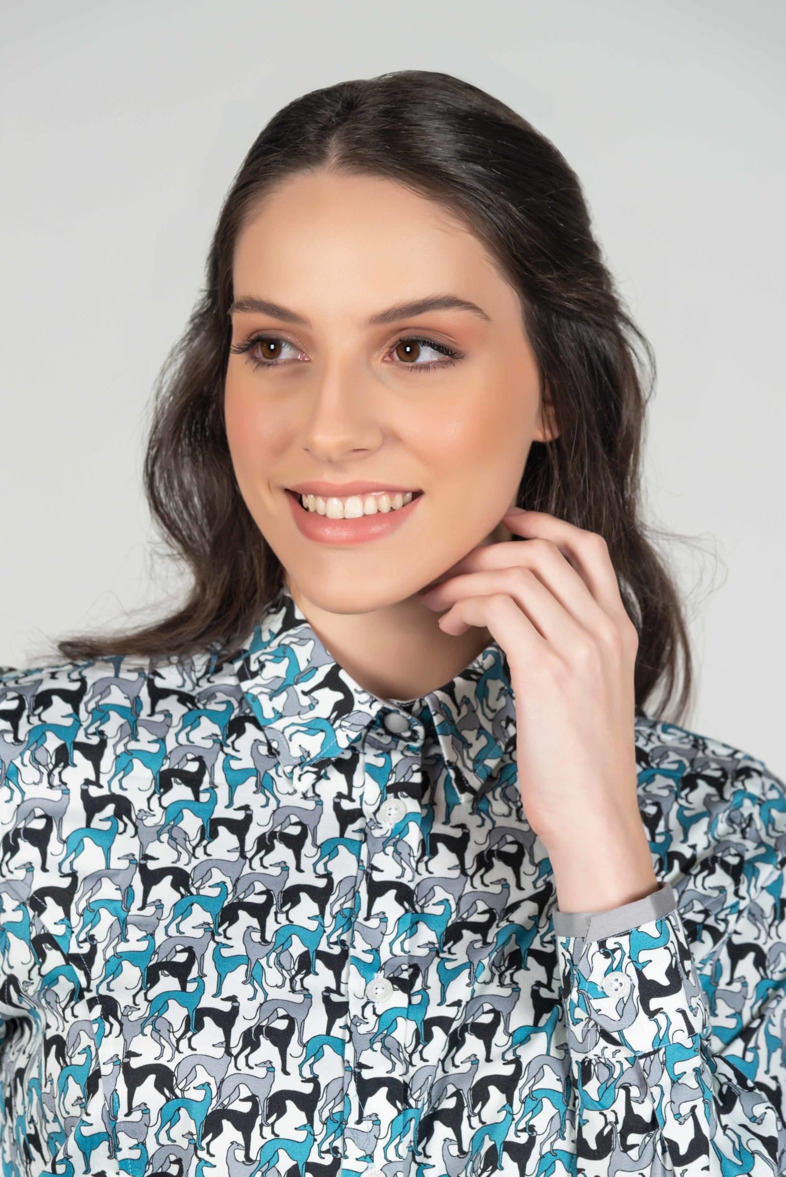 LAYLA Greyhounds luxury cotton shirt with LYCRA thumbnail 2