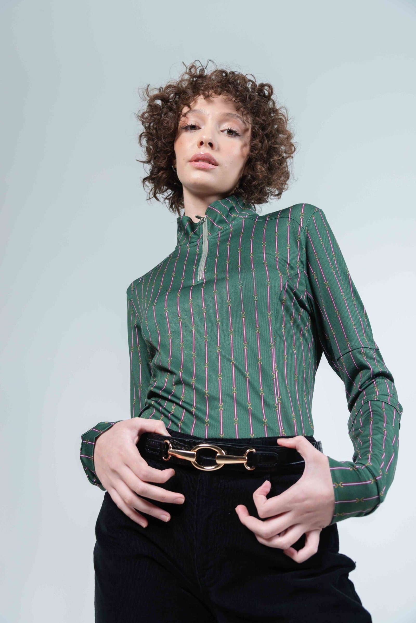 ESTHER Green Snaffle Top