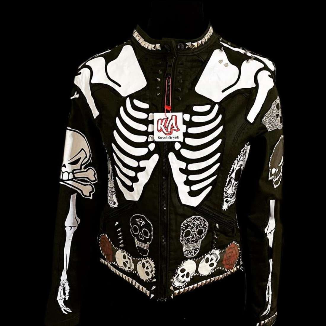 The Transparent Jacket thumbnail 2