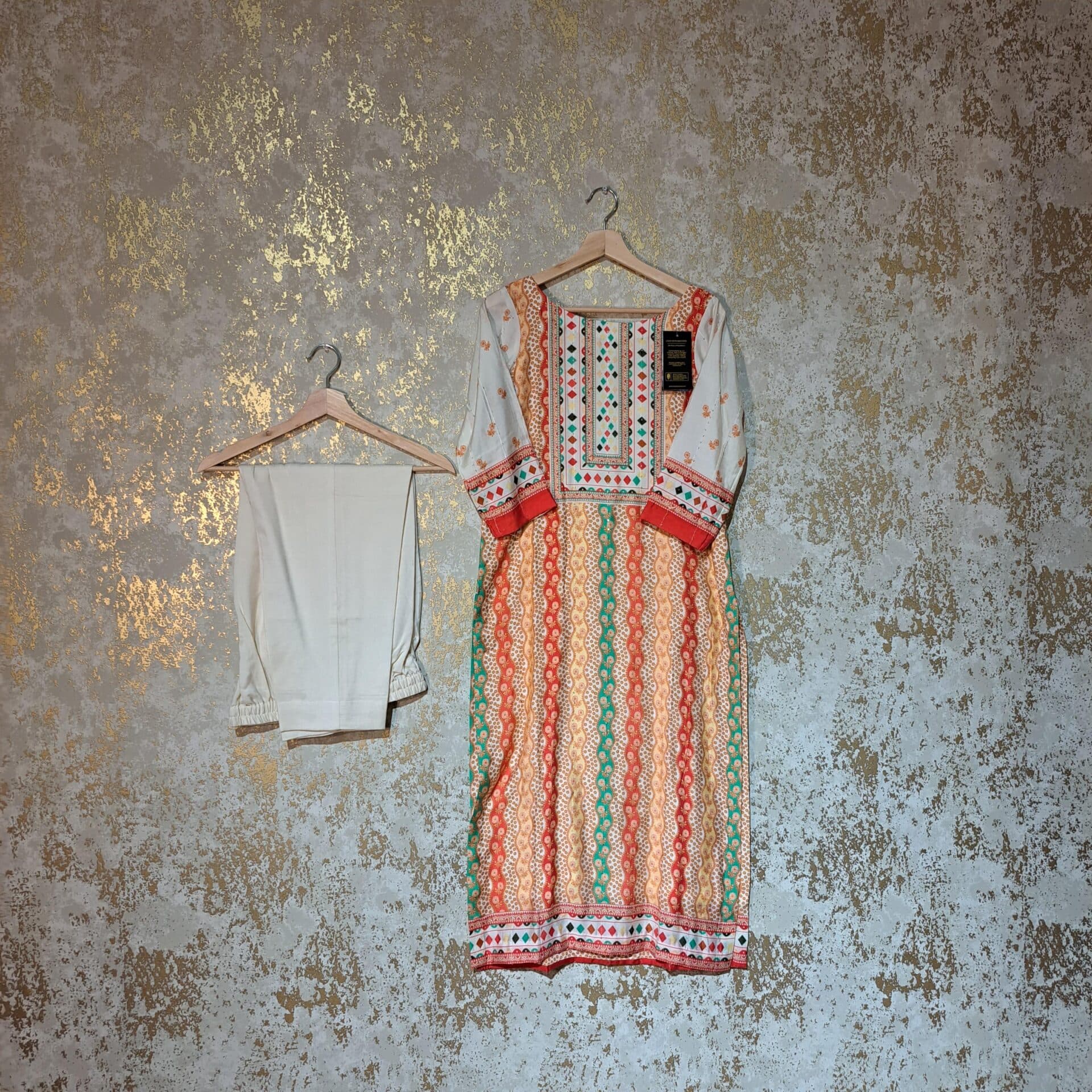 Off White Red Printed Pure Cotton Casual Trouser Suit with Dupatta Dresses thumbnail 2