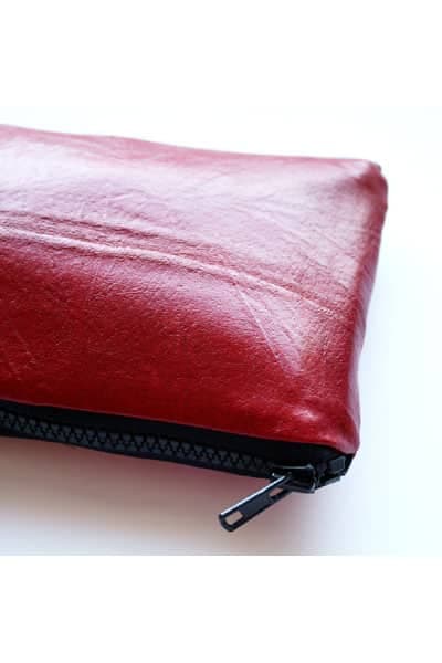 Owena clutch in Maroon thumbnail 2