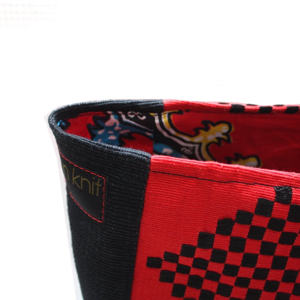 Red and Black Tommy Tote thumbnail 3