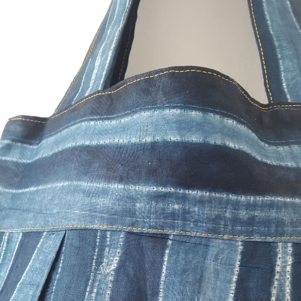 Green Eleko Adire Bee Bag thumbnail 3