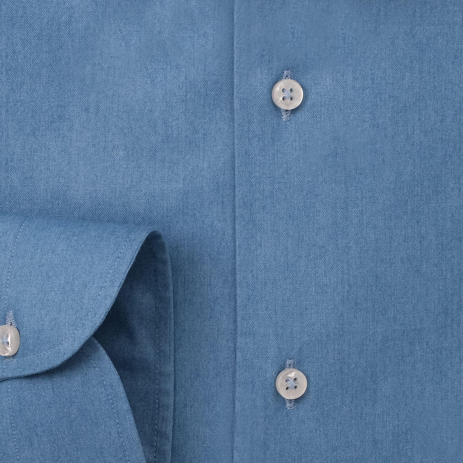 Light Denim Super Roll Cut-Away Collar Dress Shirt – Denim thumbnail 3
