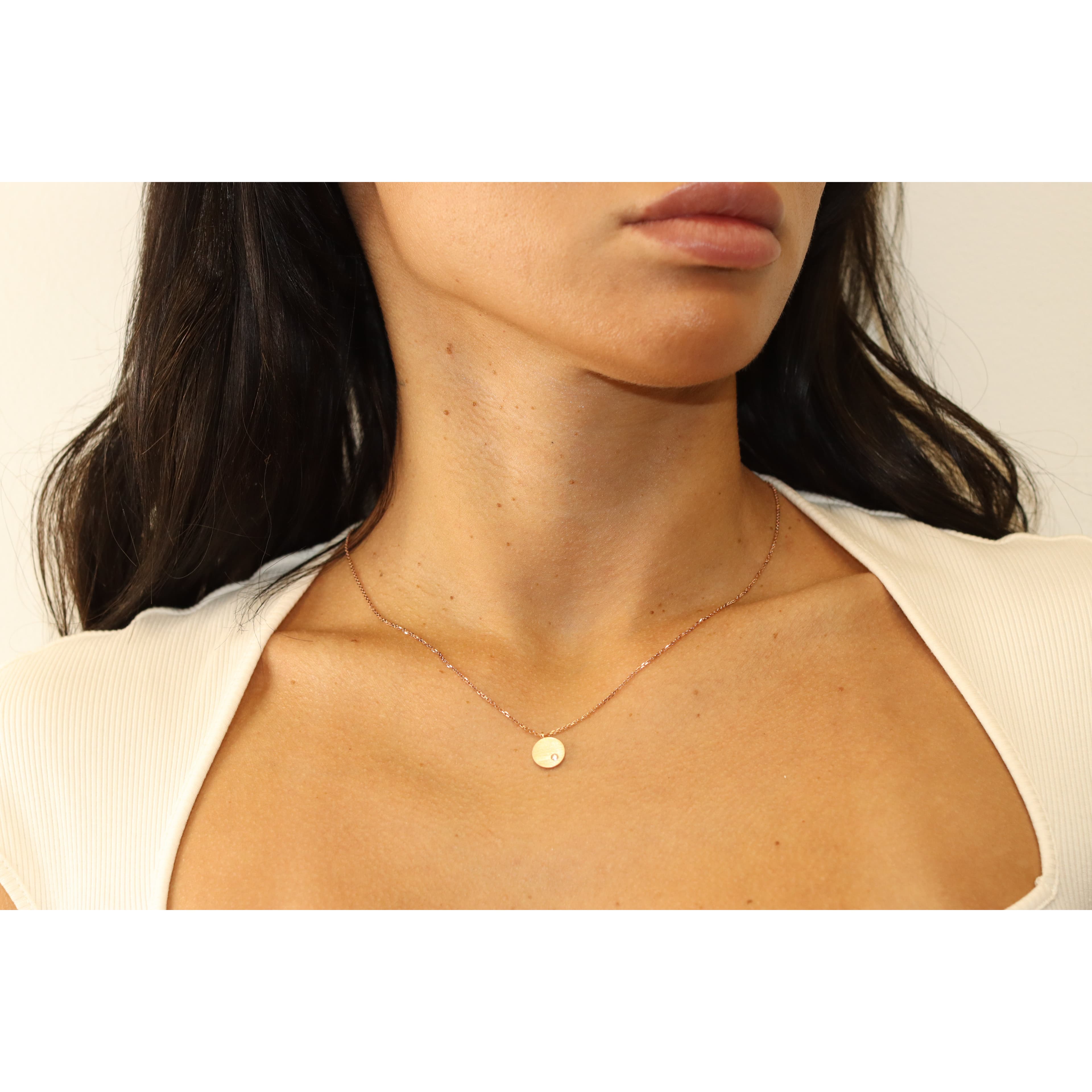 18 Karat Gold & Diamond Disc Necklace 18″ thumbnail 2