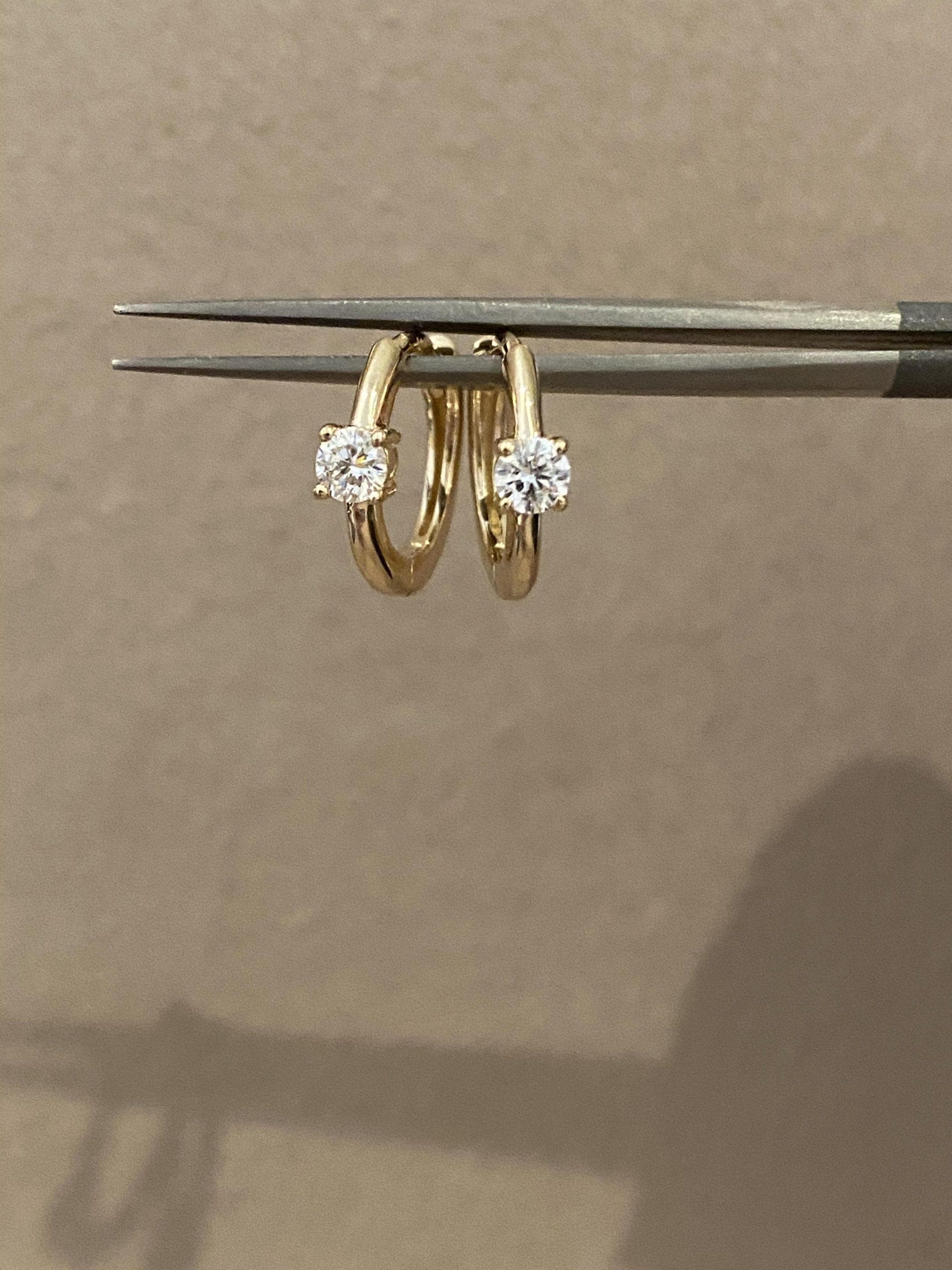 14 Karat Gold & Diamond 11mm Single Stone Huggie Earrings thumbnail 3