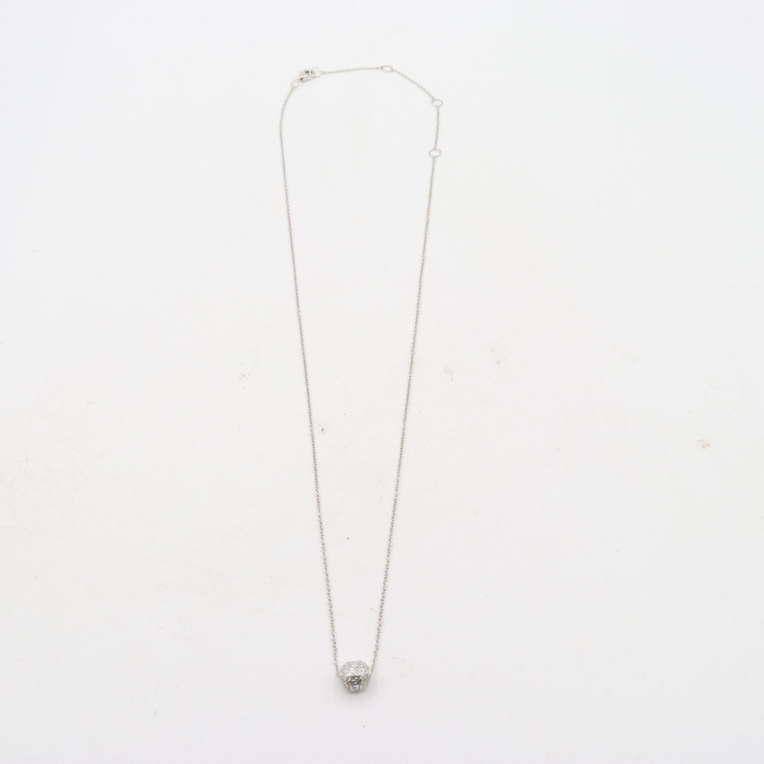 14 Karat White Gold, 18″ Barrel Pendant Necklace Containing Baguette & Round Cut Diamonds Weighing 0.48 Carats. thumbnail 3