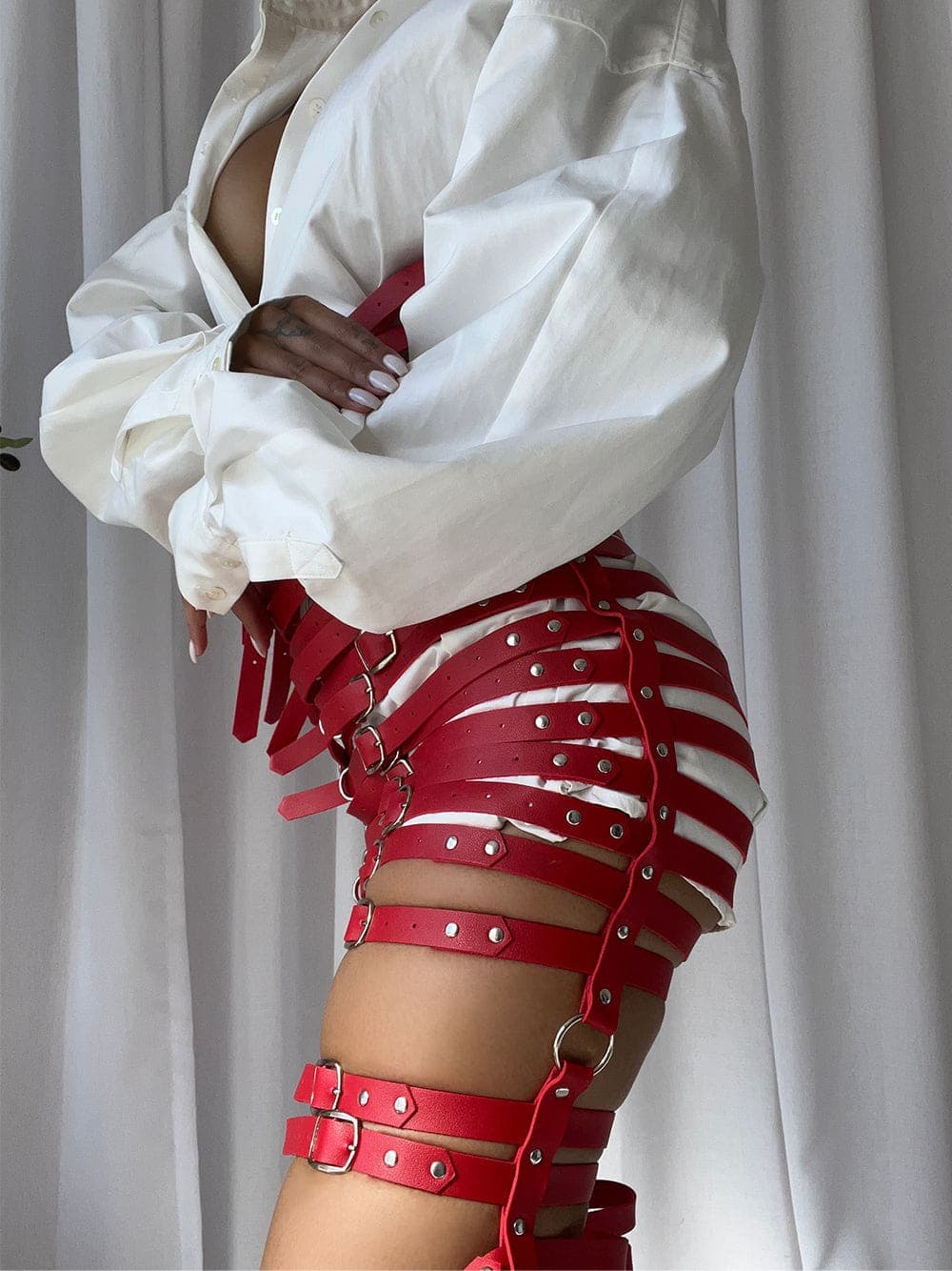 FIBBIA Buckle Belts Dress in Red thumbnail 2