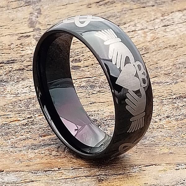 Helios Men’s Black Comfort Fit Knotwork Claddagh Rings