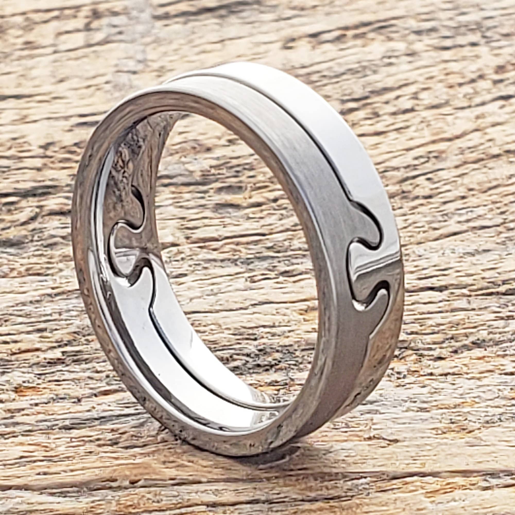 Interlocking Brushed Puzzle Rings